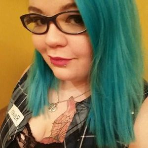 Meet your Posher, Raven